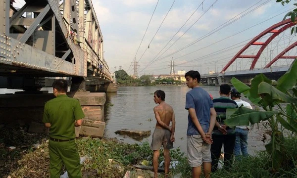Phát hiện thi thể phụ nữ trẻ trôi trên sông Sài Gòn - Ảnh 1.
