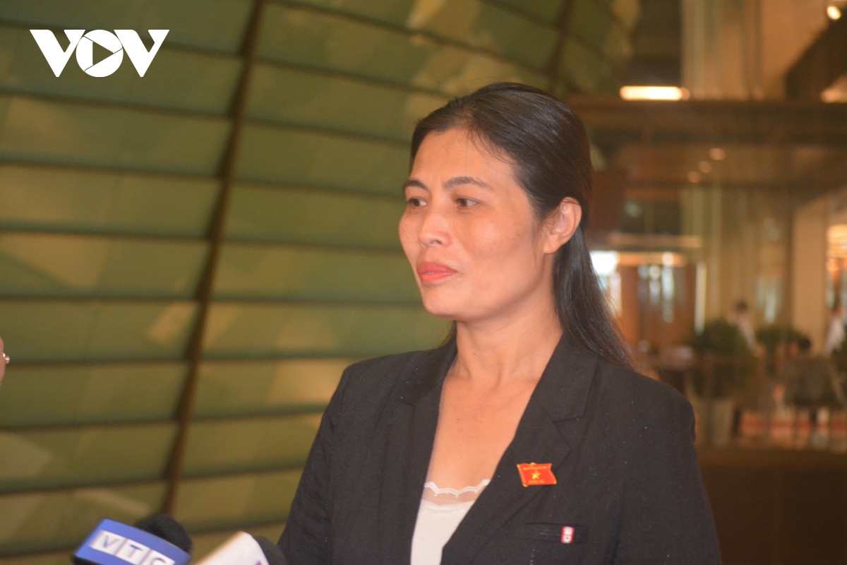 Tăng lương cơ sở cho công chức, viên chức: Áp dụng càng sớm càng tốt - Ảnh 3. Tăng lương cơ sở cho công chức, viên chức: Áp dụng càng sớm càng tốt - Ảnh 3.