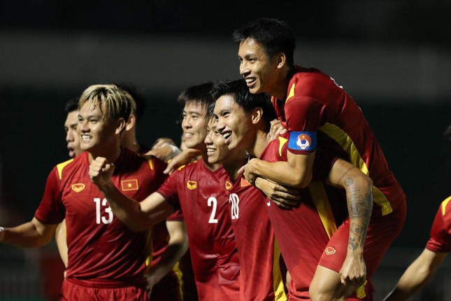 Màn so giầy giữa đội tuyển Việt Nam và Borussia Dortmund được phát sóng trên toàn thế giới - Ảnh 1.