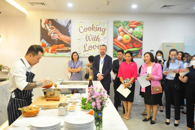 30% hàng tiêu dùng Thái Lan bán tại Việt Nam made in Vietnam - Ảnh 3. 30% hàng tiêu dùng Thái Lan bán tại Việt Nam made in Vietnam - Ảnh 3.