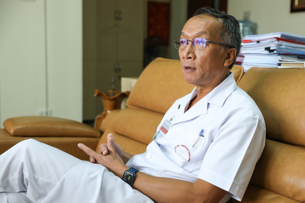 TS Bạch Quốc Khánh: Chức vụ chỉ là tạm thời - Ảnh 2. TS Bạch Quốc Khánh: Chức vụ chỉ là tạm thời - Ảnh 2.