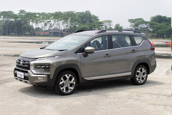 Mitsubishi Xpander Cross 2023 được đăng ký tại Việt Nam: MPV phong cách SUV cạnh tranh Veloz Cross - Ảnh 2.