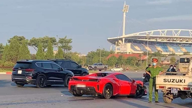 Đằng sau những bức ảnh TNGT: Lại thêm một mẫu Ferrari 488 gây tai nạn tại Hà Nội - Ảnh 5.