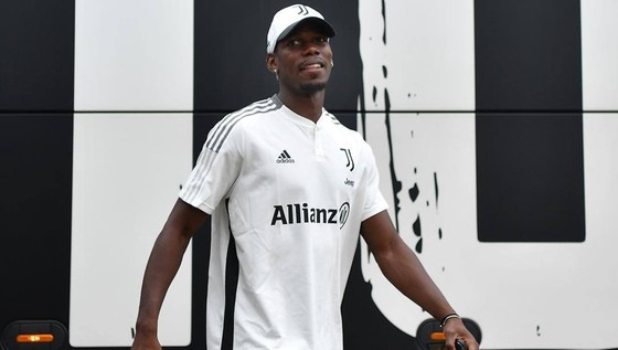 Chấn thương mới của Pogba làm HLV Deschamps bối rối - Ảnh 1.