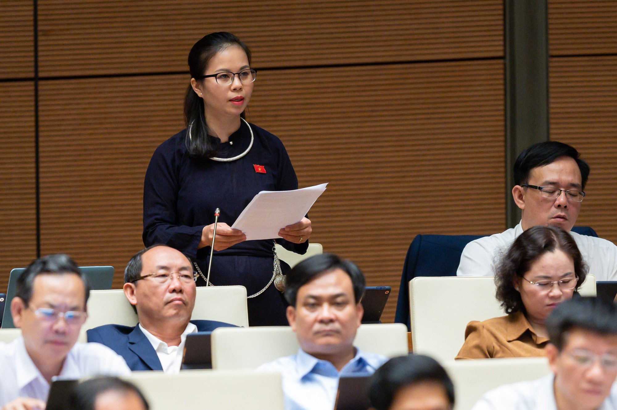 Lầm tưởng thi công chức phải có tiền, quan hệ khiến người tài không vào Nhà nước - Ảnh 1. Lầm tưởng thi công chức phải có tiền, quan hệ khiến người tài không vào Nhà nước - Ảnh 1.