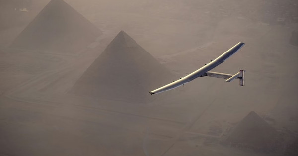 Hành trình của máy bay năng lượng mặt trời vòng quanh thế giới không tốn 1 giọt nhiên liệu - Ảnh 1.