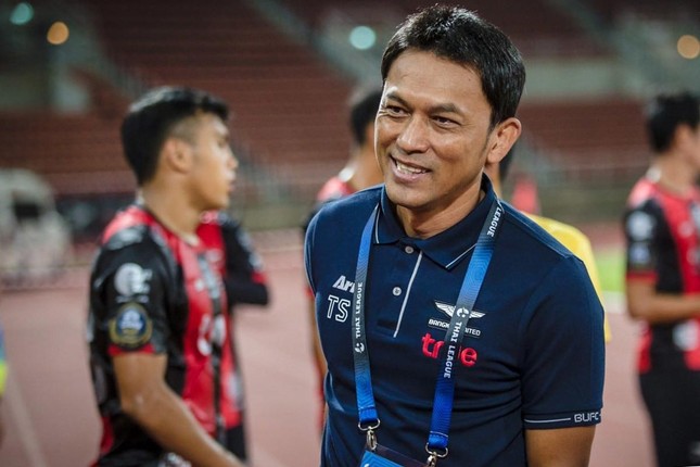 Cựu danh thủ HAGL dẫn dắt U23 Thái Lan - Ảnh 1.