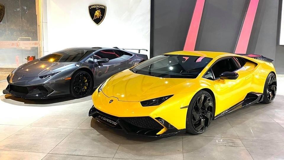 Nhóm thanh niên biến hình xế cổ thành siêu xe Lamborghini - Ảnh 1.