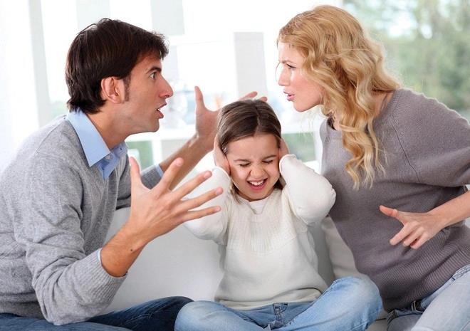 Chuyên gia tâm lý chỉ ra: 3 thói quen xấu của cha mẹ vô tình nuôi dạy nên những đứa trẻ ngỗ nghịch - Ảnh 3.