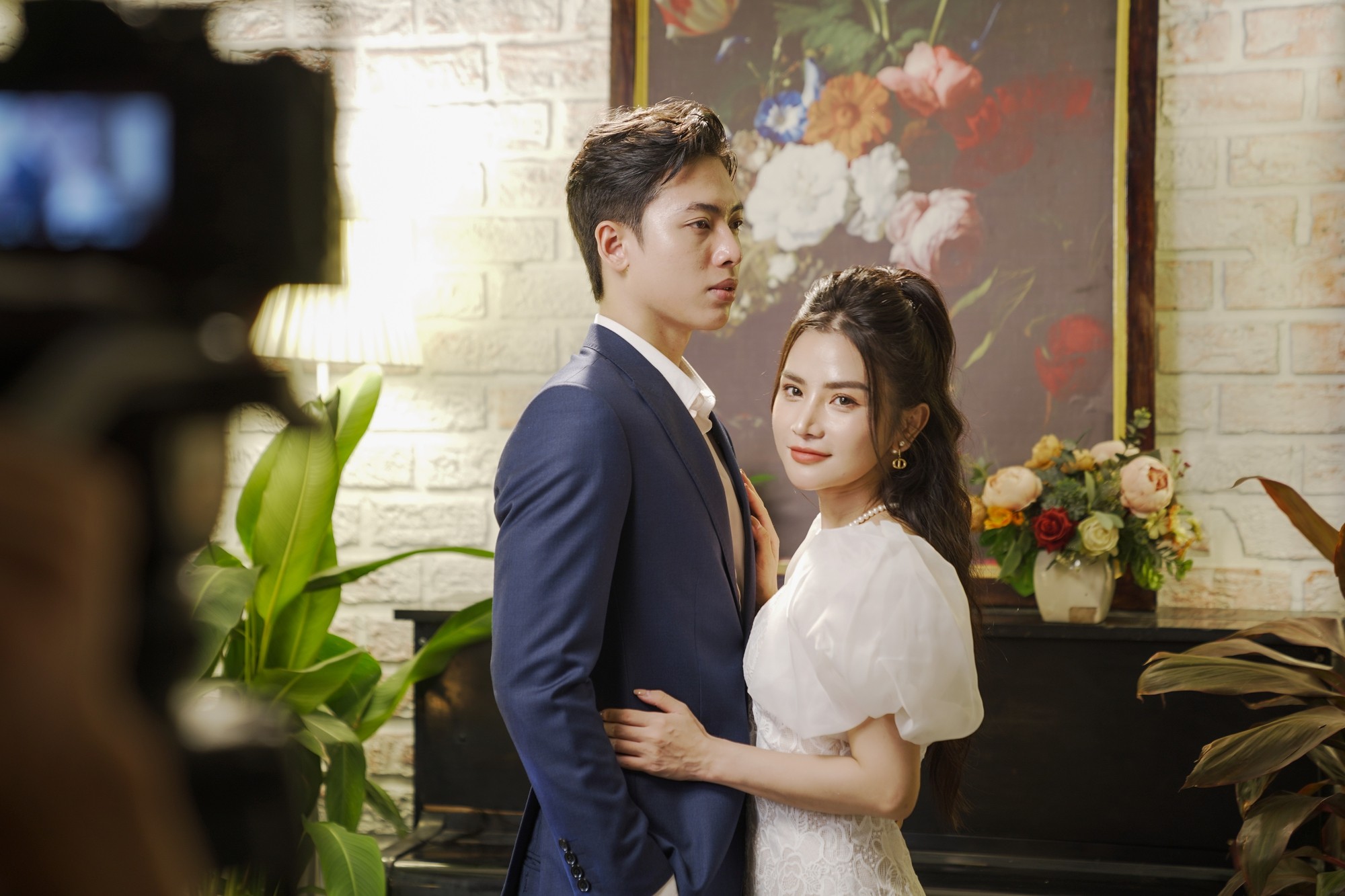 Ca sĩ Châu Dương ra MV mới - Ảnh 1.