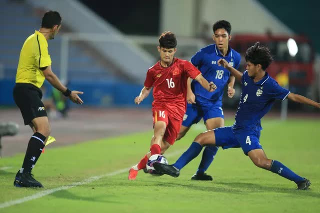 U17 Thái Lan không yếu, chỉ là U17 Việt Nam chúng ta rất hay! - Ảnh 2.