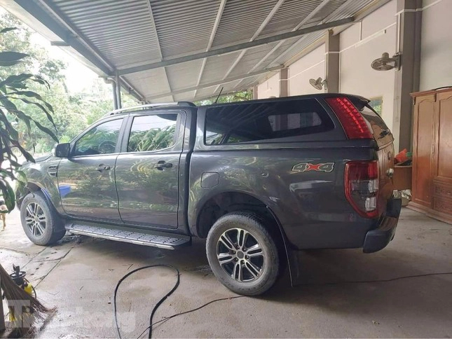 Ford Ranger lỗi hộp số, đại lý và khách hàng không thống nhất cách xử lý - Ảnh 1.