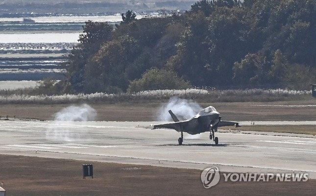 Tận thấy 240 máy bay Mỹ, Hàn Quốc tập trận chung bất chấp cảnh báo từ Triều Tiên - Ảnh 2.
