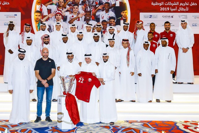 Từ hư vô, Qatar đã tạo nên đội tuyển đẳng cấp World Cup như thế nào?