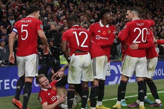 Ten Hag hài lòng về màn “phục thù” trước Aston Villa - Ảnh 1. Ten Hag hài lòng về màn “phục thù” trước Aston Villa - Ảnh 1.