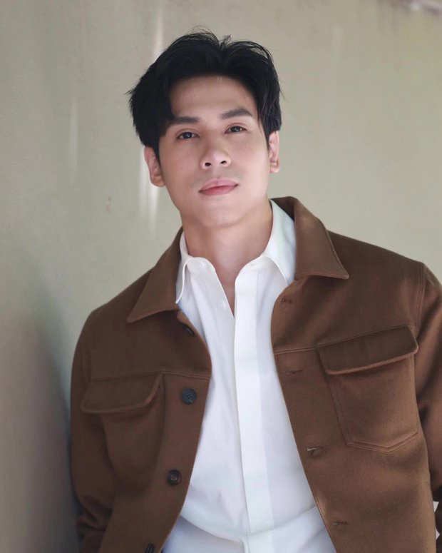 D&agrave;n nam thần Th&aacute;i Lan to&agrave;n thiếu gia t&agrave;i phiệt sở hữu khối t&agrave;i sản khủng, v&agrave;o ng&agrave;nh giải tr&iacute; chỉ v&igrave; đam m&ecirc; - Ảnh 11.