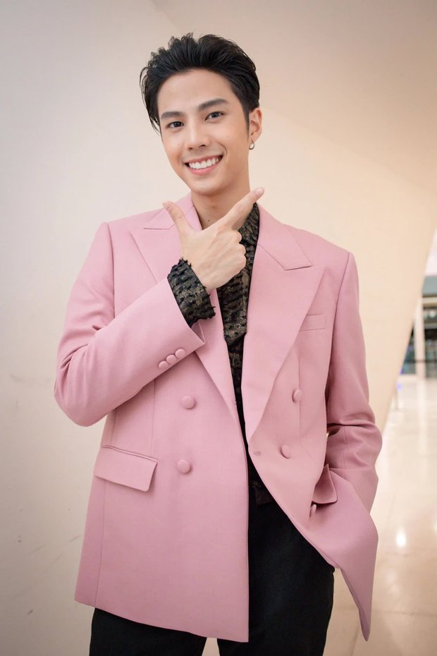 D&agrave;n nam thần Th&aacute;i Lan to&agrave;n thiếu gia t&agrave;i phiệt sở hữu khối t&agrave;i sản khủng, v&agrave;o ng&agrave;nh giải tr&iacute; chỉ v&igrave; đam m&ecirc; - Ảnh 7.