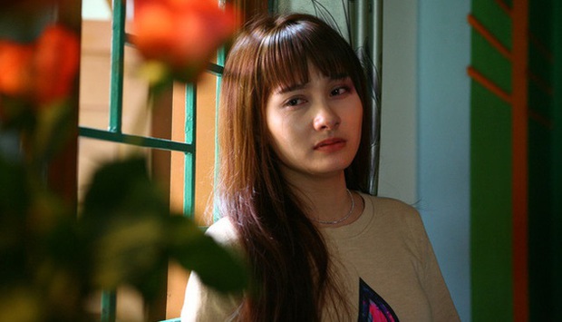 Cuộc sống nhiều thay đổi và lý do tạm hoãn sự nghiệp của nữ diễn viên Việt đóng phim năm 8 tuổi - Ảnh 2.