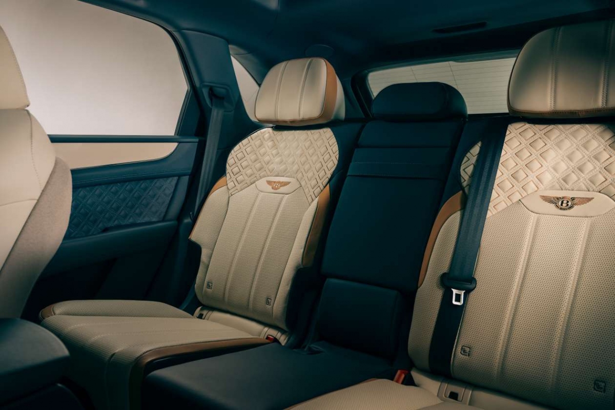 Khám phá Bentley Bentayga Odyssean Edition hàng hiếm - Ảnh 14.