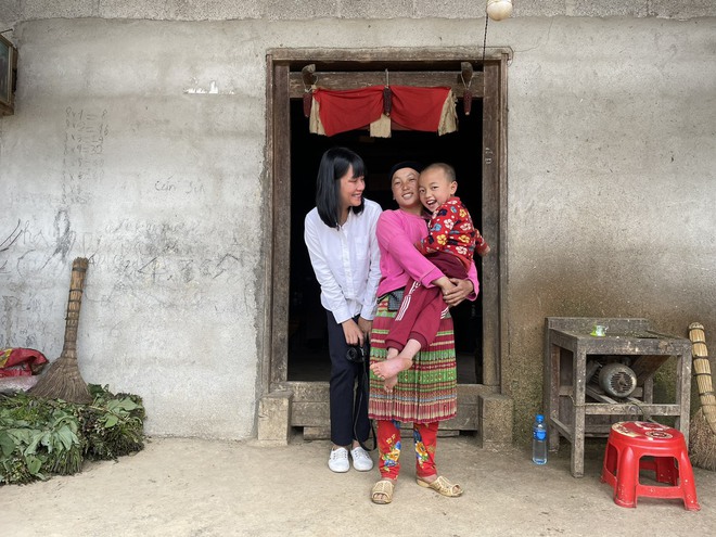 Nhà báo Bông Mai và hành trình khám phá văn hóa 3 miền - Ảnh 6. Nhà báo Bông Mai và hành trình khám phá văn hóa 3 miền - Ảnh 6.