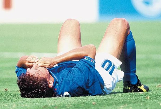 Lịch sử World Cup 1994: Roberto Baggio, tội đồ không bao giờ được giải oan - Ảnh 3.