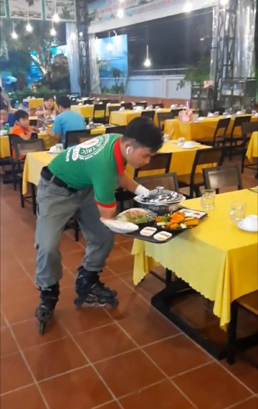  Những quán ăn có kiểu phục vụ độc nhất vô nhị ở Việt Nam khiến thực khách dở khóc dở cười  - Ảnh 6.