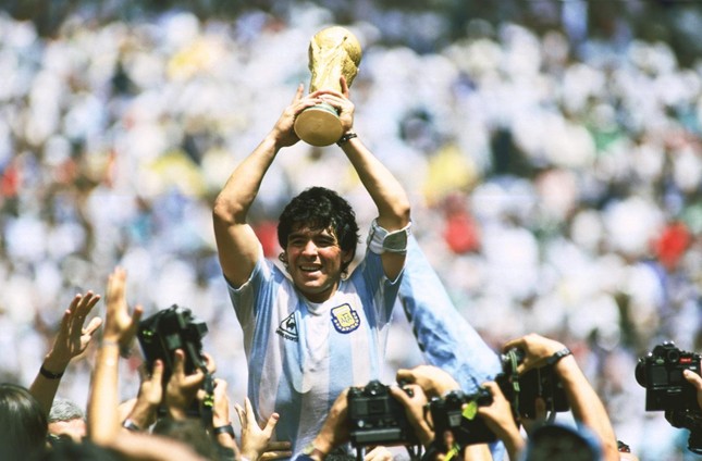 Lịch sử World Cup 1986: Bí mật đằng sau ‘Bàn tay Chúa’ và ‘Bàn thắng thế kỷ’ của Diego Maradona - Ảnh 1.