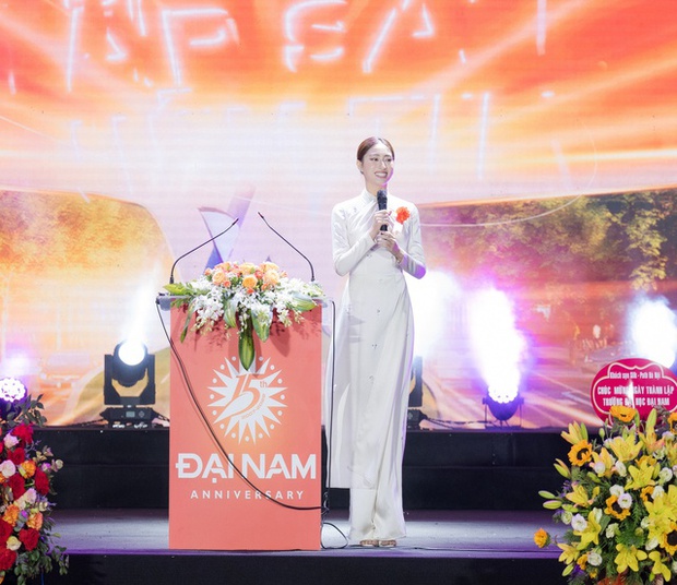 Hoa hậu Lương Thuỳ Linh nổi bật, làm 1 điều ý nghĩa trong ngày nhận chức giảng viên trợ giảng - Ảnh 5.