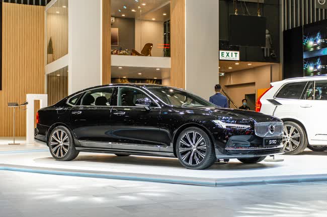 Volvo S90 được người dùng ưu ái trong hạng mục Hàng ghế sau xe sang 2022 - Ảnh 1.