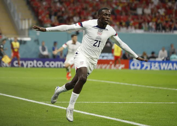 Timothy Weah - con trai tổng thống Liberia - ghi bàn cho đội tuyển Mỹ - Ảnh 1.