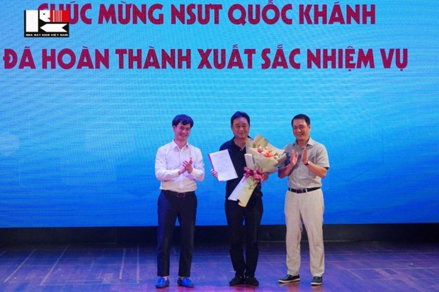  NSƯT Quốc Khánh nghỉ hưu sau 44 năm - Ảnh 1.