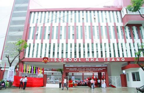 Vụ iSchool Nha Trang hơn 600 học sinh bị ngộ độc: Khởi tố vụ án hình sự