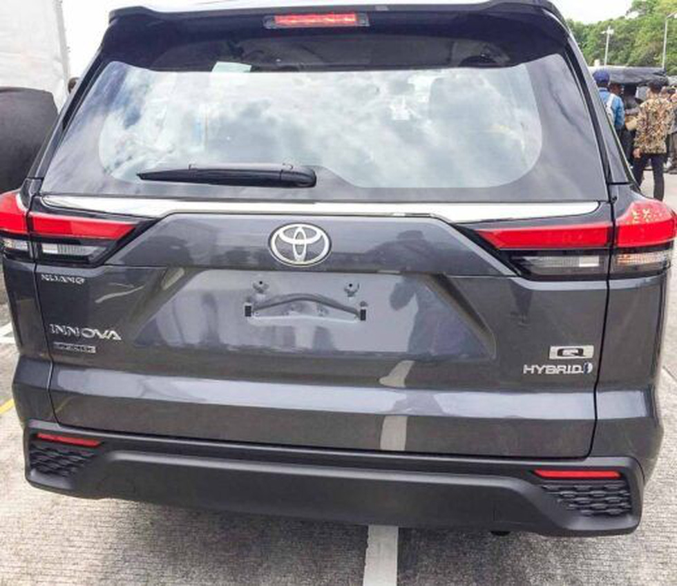 Chi tiết Toyota Innova Zenix - Bản cao nhất, sang xịn như SUV đàn anh - Ảnh 18.