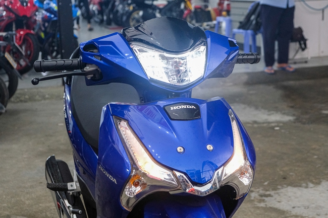 Cận cảnh mẫu xe số ăn khách Honda Wave 125i 2019 giá bình dân