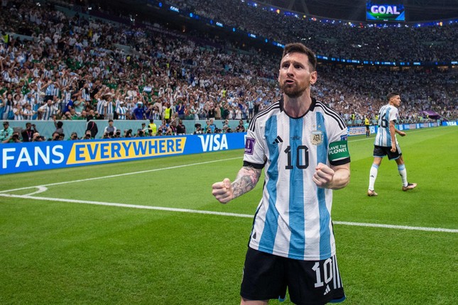 Messi giúp chủ nhà Qatar lập kỷ lục khán giả đến sân sau 28 năm - Ảnh 1.