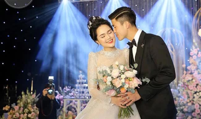 Nhan sắc bất phân thắng bại của các nàng WAGs Việt đình đám - Ảnh 9. Nhan sắc bất phân thắng bại của các nàng WAGs Việt đình đám - Ảnh 9.