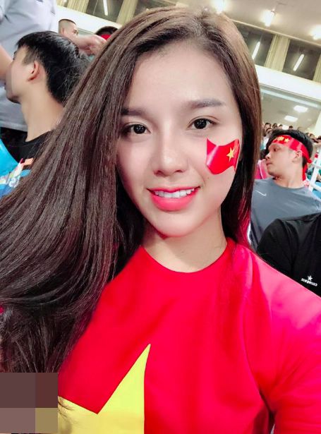 Nhan sắc bất phân thắng bại của các nàng WAGs Việt đình đám - Ảnh 17. Nhan sắc bất phân thắng bại của các nàng WAGs Việt đình đám - Ảnh 17.