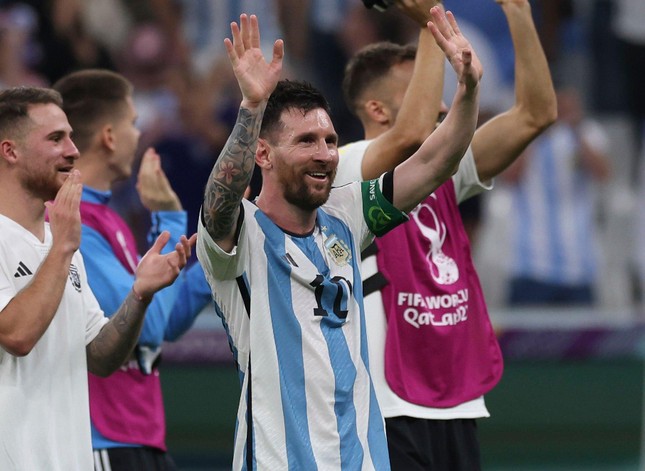 Lịch thi đấu và trực tiếp World Cup 2022 ngày 30/11: Kịch tính bảng C, Messi cẩn thận - Ảnh 1.