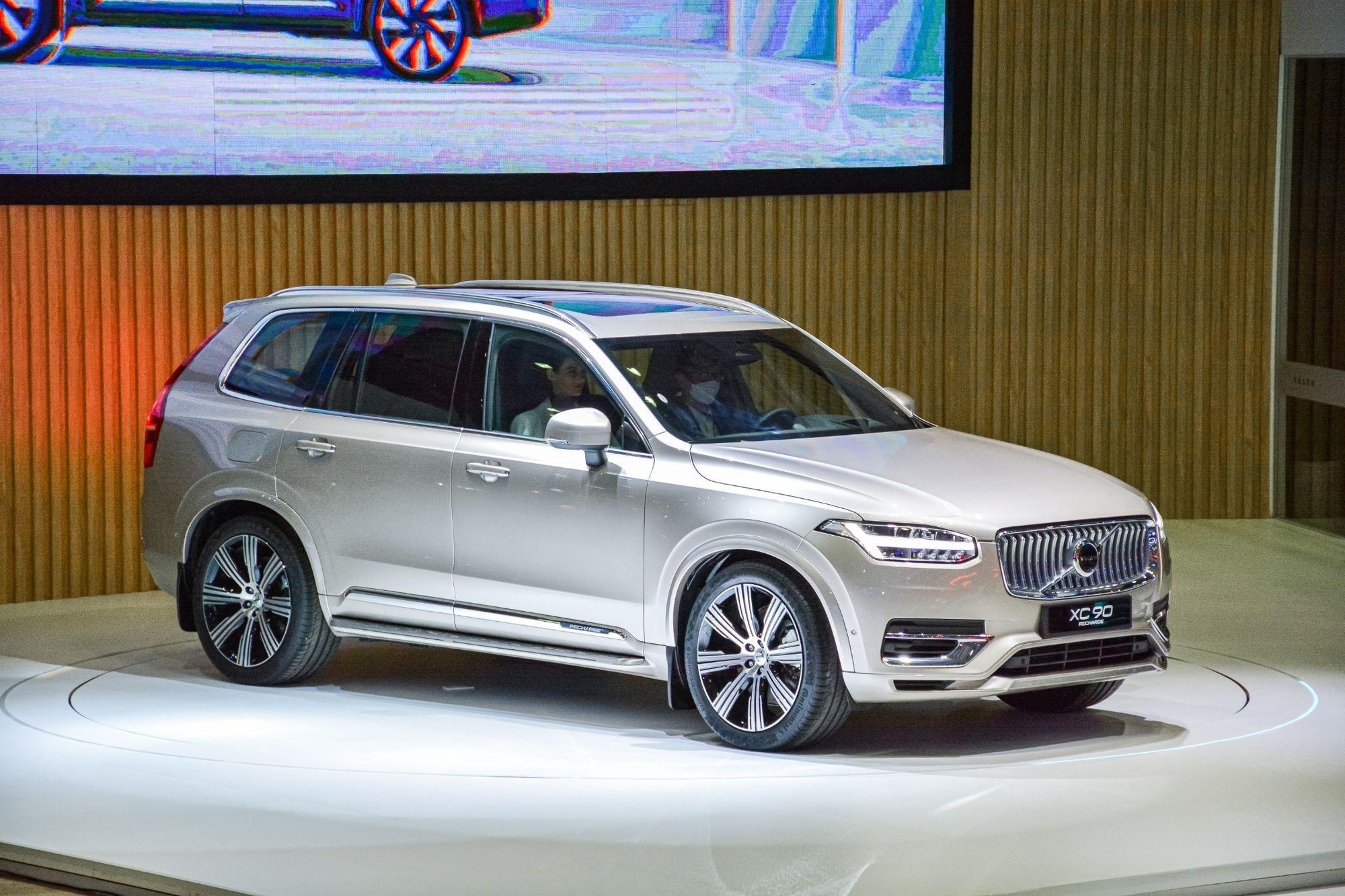 Lý do Volvo XC90 vươn lên dẫn đầu hạng mục Xe sang cho đại gia đình - Ảnh 1.