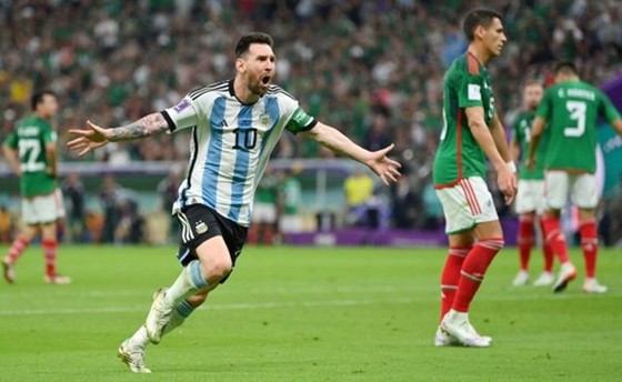 Ba Lan “hy vọng” có thể ngăn Messi ghi bàn - Ảnh 1.