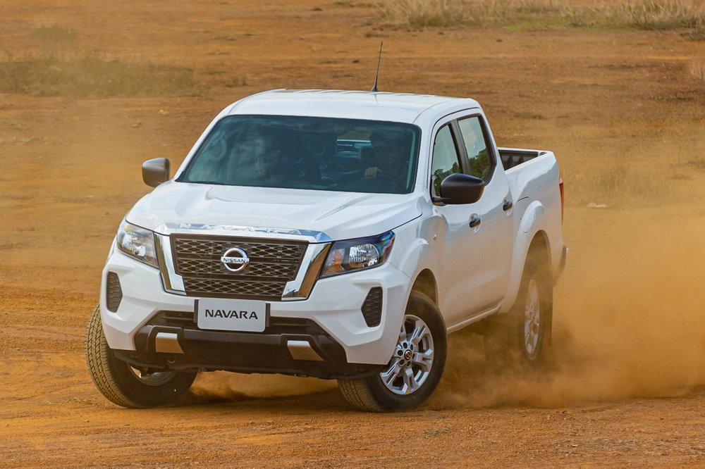 Ra mắt Nissan Navara bản giá rẻ tại Việt Nam: Giá 699 triệu đồng, thêm lựa chọn cho người thực dụng - Ảnh 3.