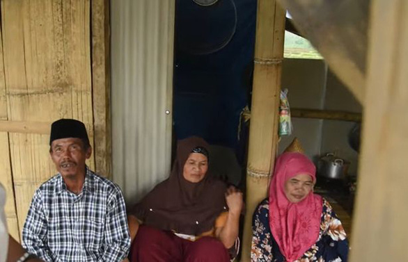 Người đàn ông Indonesia 61 tuổi kết hôn lần thứ... 88 - Ảnh 1.