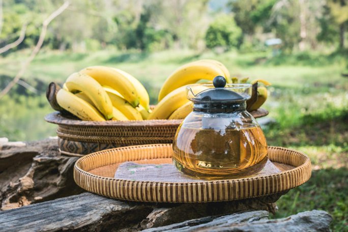 Uống trà chuối nguyên vỏ để đẩy lùi chứng bệnh mãn tính này - Ảnh 2.