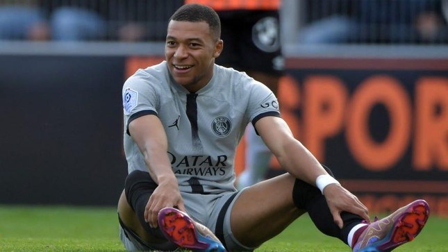 Mbappe may mắn thoát chấn thương nặng trước World Cup 2022 - Ảnh 1.