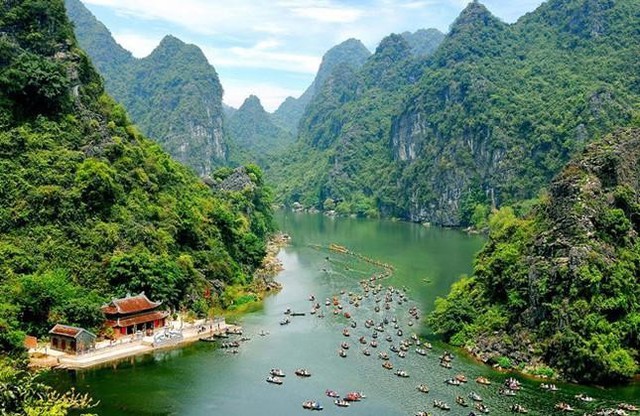 Ninh Bình chỉ đạo nóng về siêu dự án du lịch gần 2.000ha - Ảnh 1.