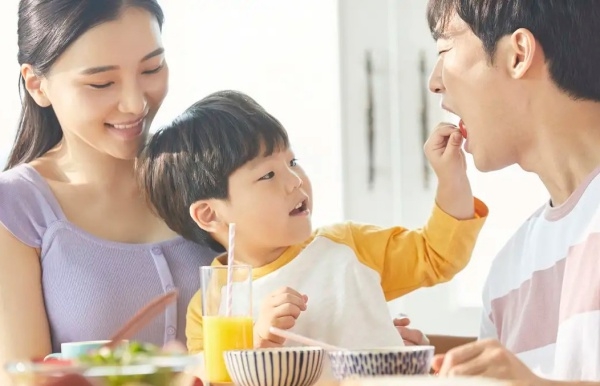 Con có 3 biểu hiện này, lớn lên rất có hiếu với cha mẹ: Nếu sở hữu đủ thì xin chúc mừng - Ảnh 2.