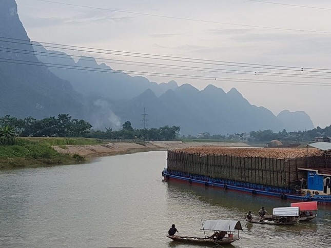 Tiếp vụ thu giữ hồ sơ hoàn thuế ở Ninh Bình: Phạt, tịch thu gần 2,8 tỷ đồng, điều tra tiếp dấu hiệu trốn thuế - Ảnh 1.