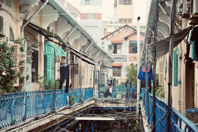  Cuộc sống yên bình sau tấm bảng xin đừng quay phim, chụp ảnh ở Hào Sĩ Phường: “Không có ai làm khó dễ gì đâu con…”  - Ảnh 2.