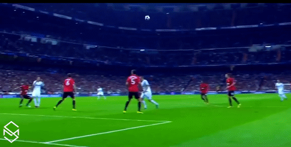 Tiền đạo ĐT Morocco vượt kỷ lục giậm nhảy của Ronaldo?