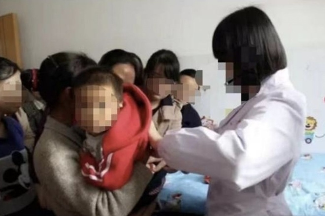 Bác sĩ sửa kết quả siêu âm để bán con của sản phụ - Ảnh 1. Bác sĩ sửa kết quả siêu âm để bán con của sản phụ - Ảnh 1.